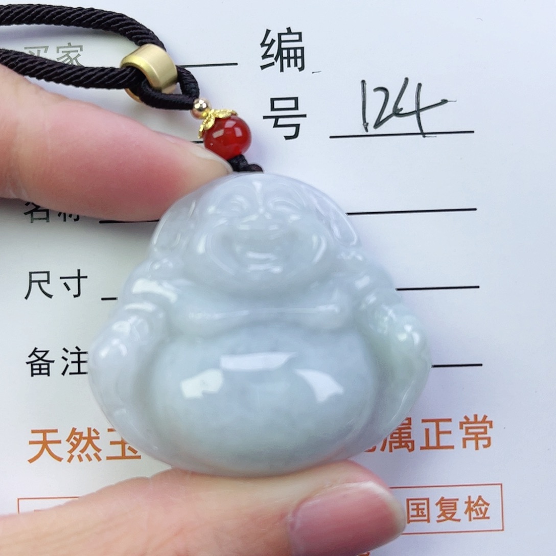 翡翠颈饰未镶嵌佛公