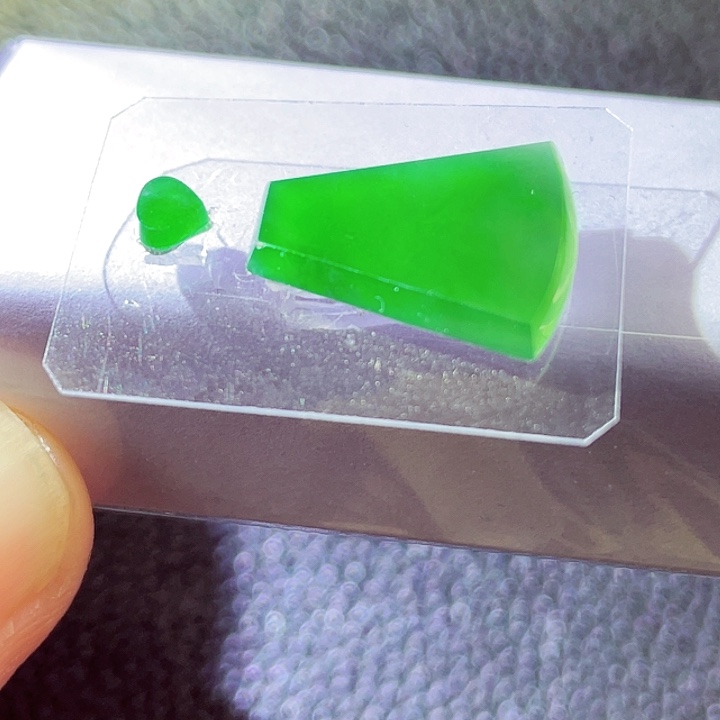 定制翡翠未镶嵌翡翠