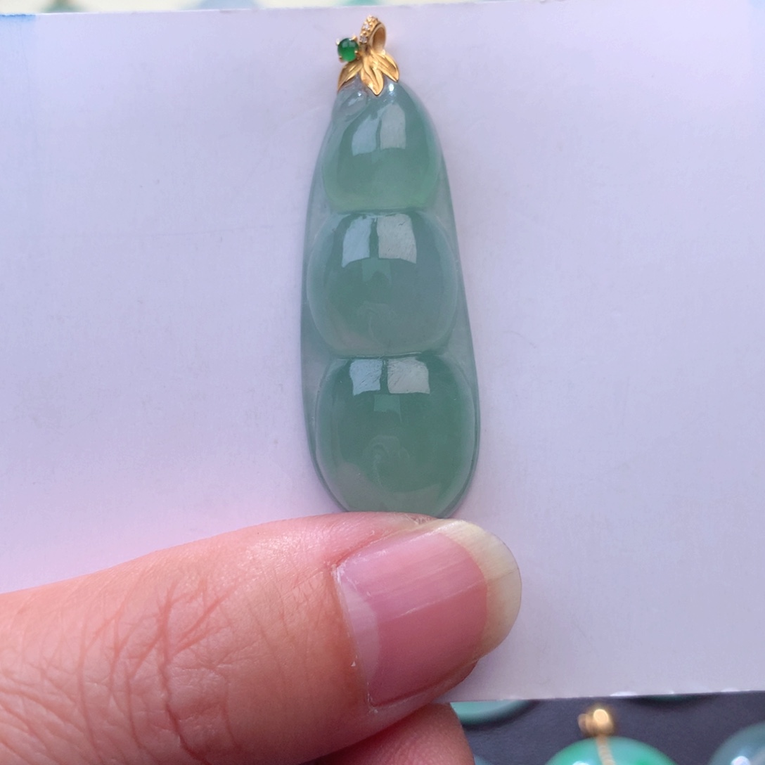 翡翠吊坠(不含链)18K金镶嵌