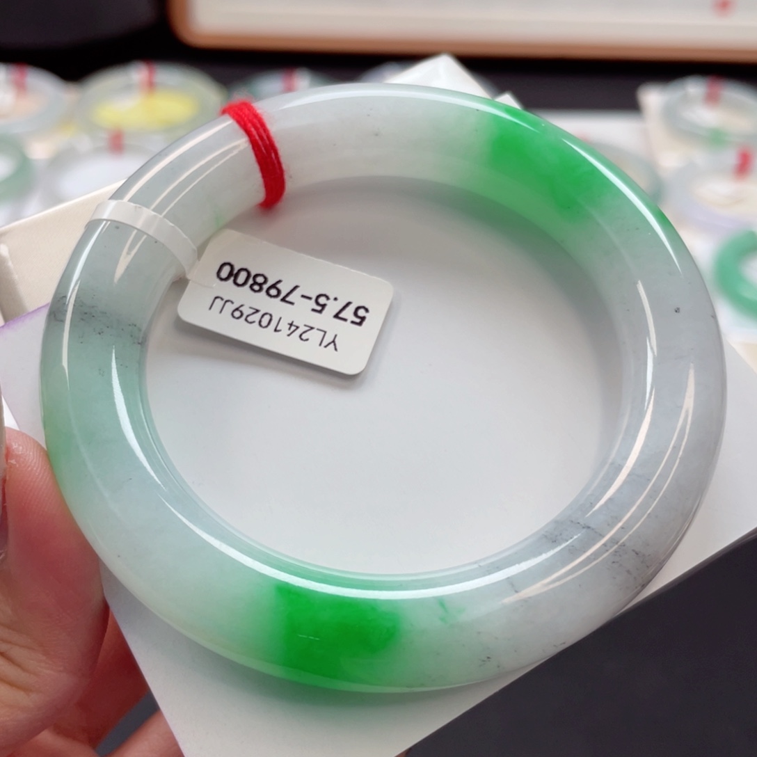 【闪购商品】翡翠手镯未镶嵌对标小六品质白底青胖圆57+，3号