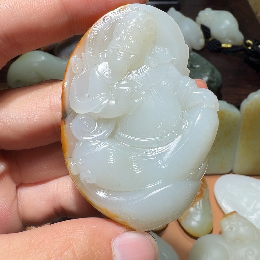 和田玉未镶嵌颈饰