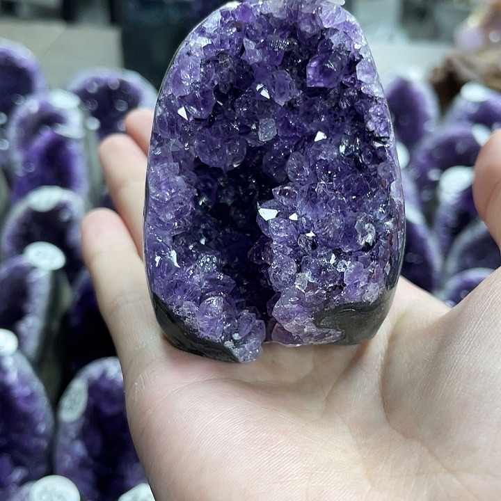 未镶嵌珠宝半成品水晶