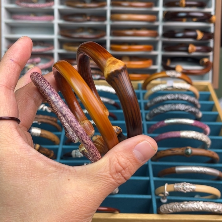 木从*直播间挑选3个藤镯16-17