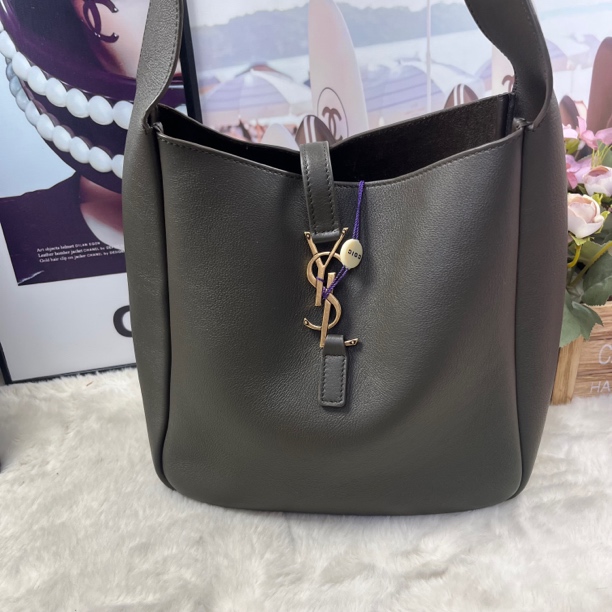 99新 YSL/圣罗兰 黑绿色腋下hobo