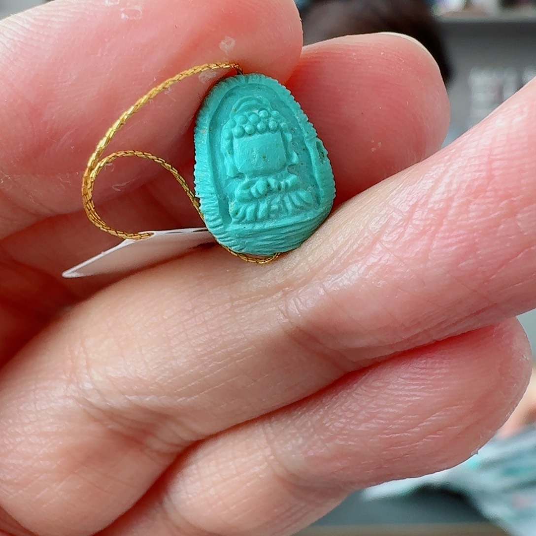 未镶嵌绿松石珠宝奇石