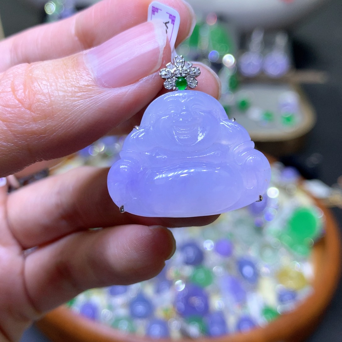 【闪购商品】翡翠颈饰18K金镶嵌翡翠吊坠项链