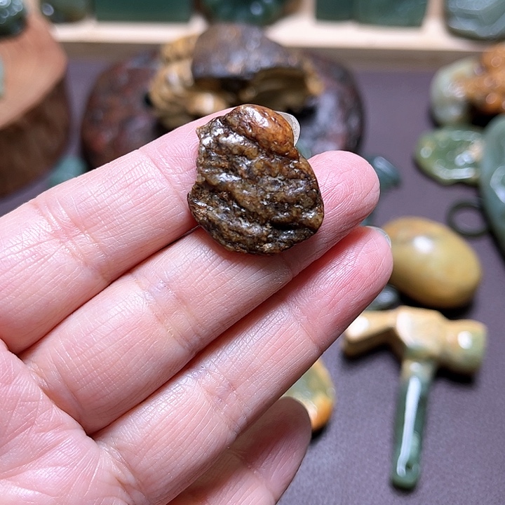 岫岩河磨玉（透闪石质玉）手绳未镶嵌