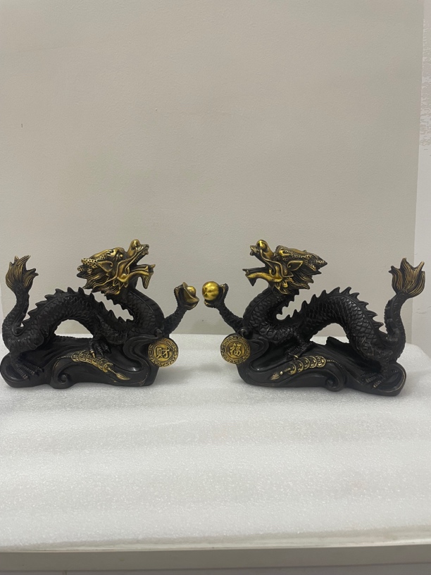 铜鎏金龙摆件一对生肖龙