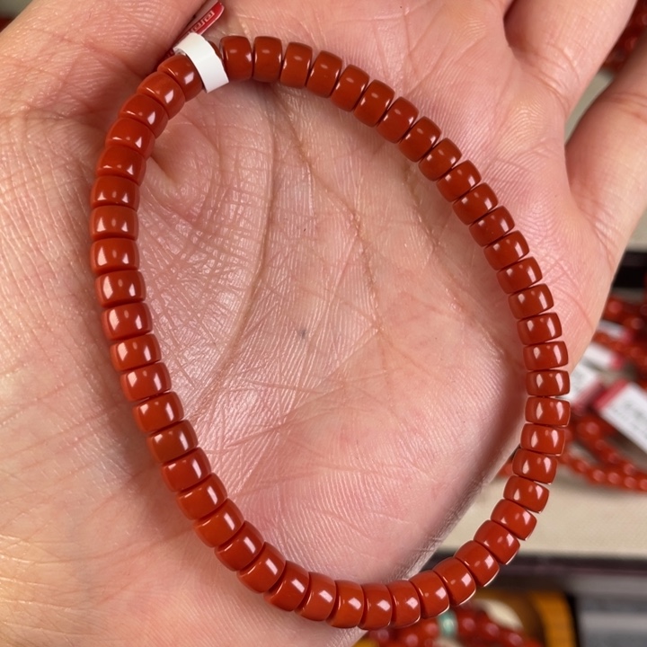 南红玛瑙手链未镶嵌