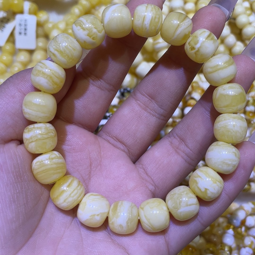 蜜蜡未镶嵌珠宝奇石11.5m