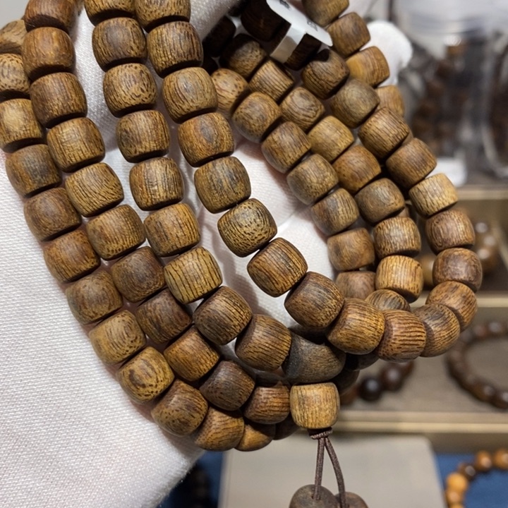沉香手串进**剧越南黄奇楠沉香