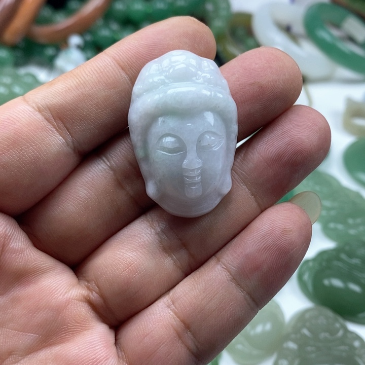 未镶嵌东陵石颈饰