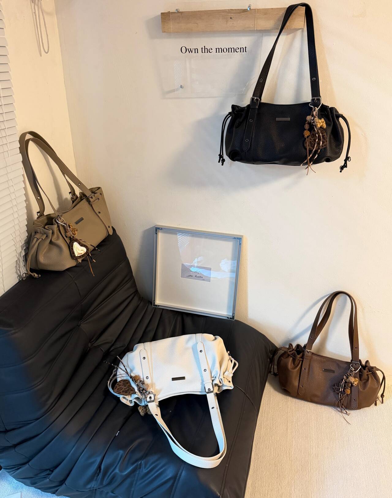 2025新款秋冬单肩斜挎包长肩带大容量流浪包