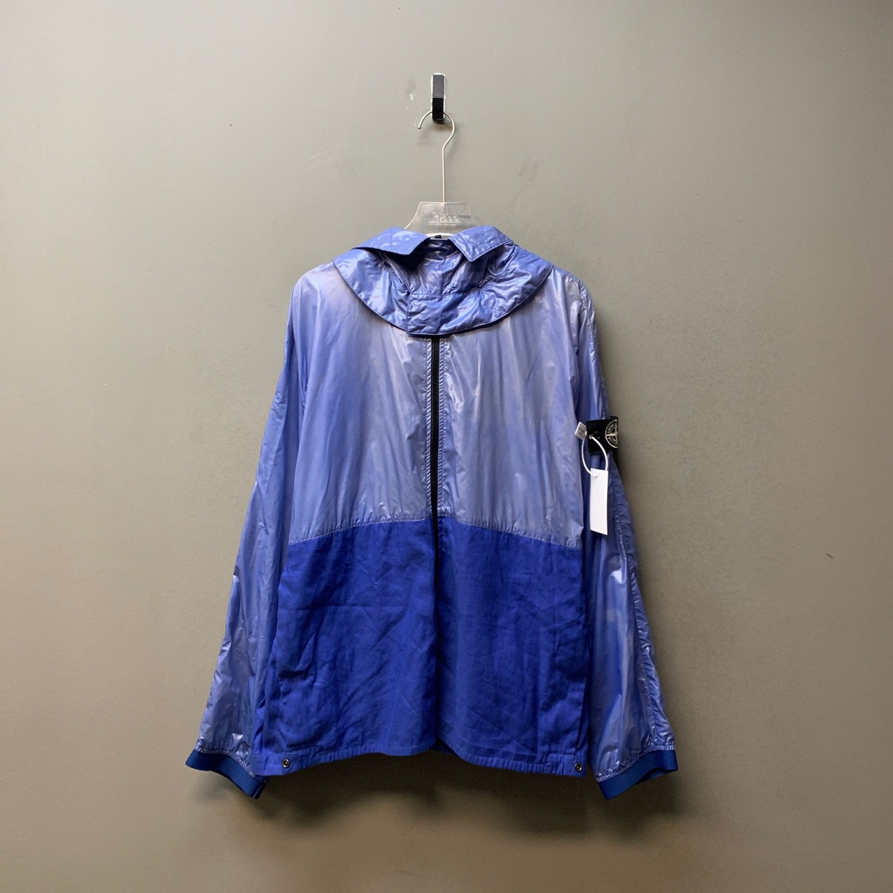 Stone island 石头岛/07662/温感变色冲锋衣 XL码