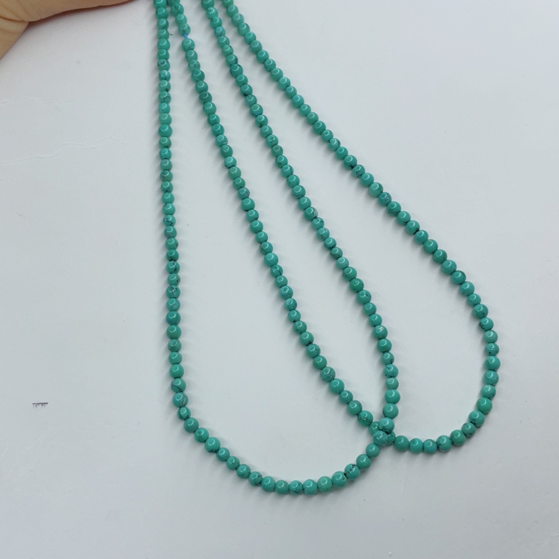 绿松石颈饰未镶嵌