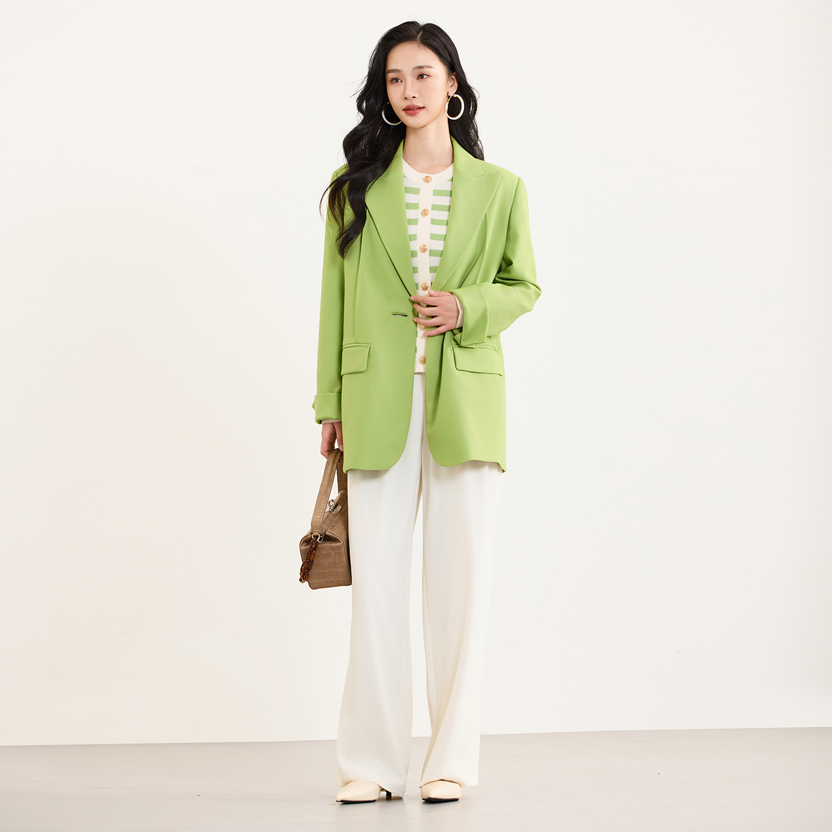 【柠檬专属】佳人苑春季女装外套J41405A