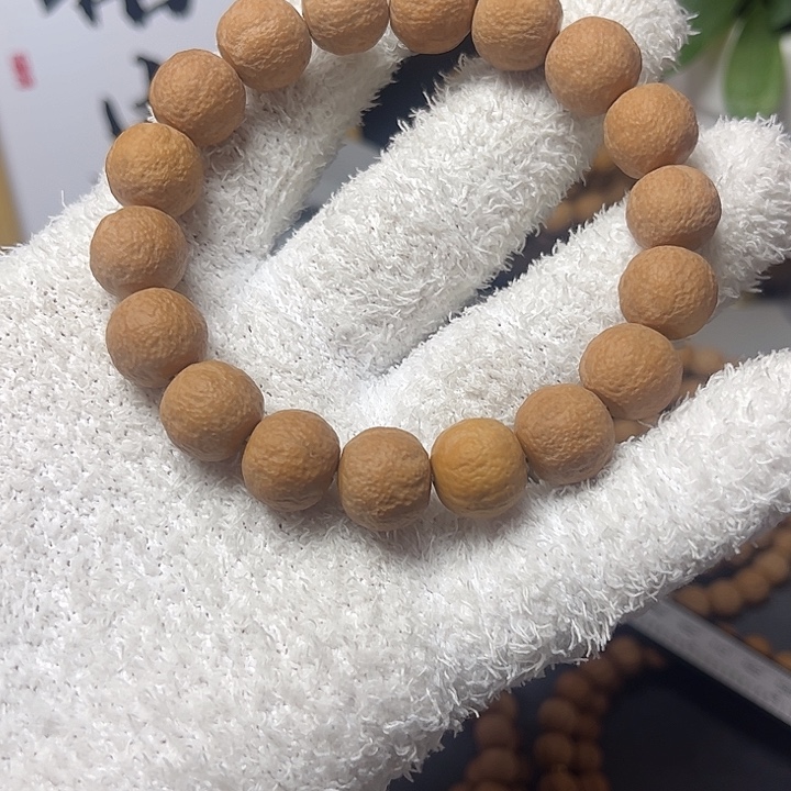 吊坠猴头核桃个别籽小瑕疵，无黑无漏