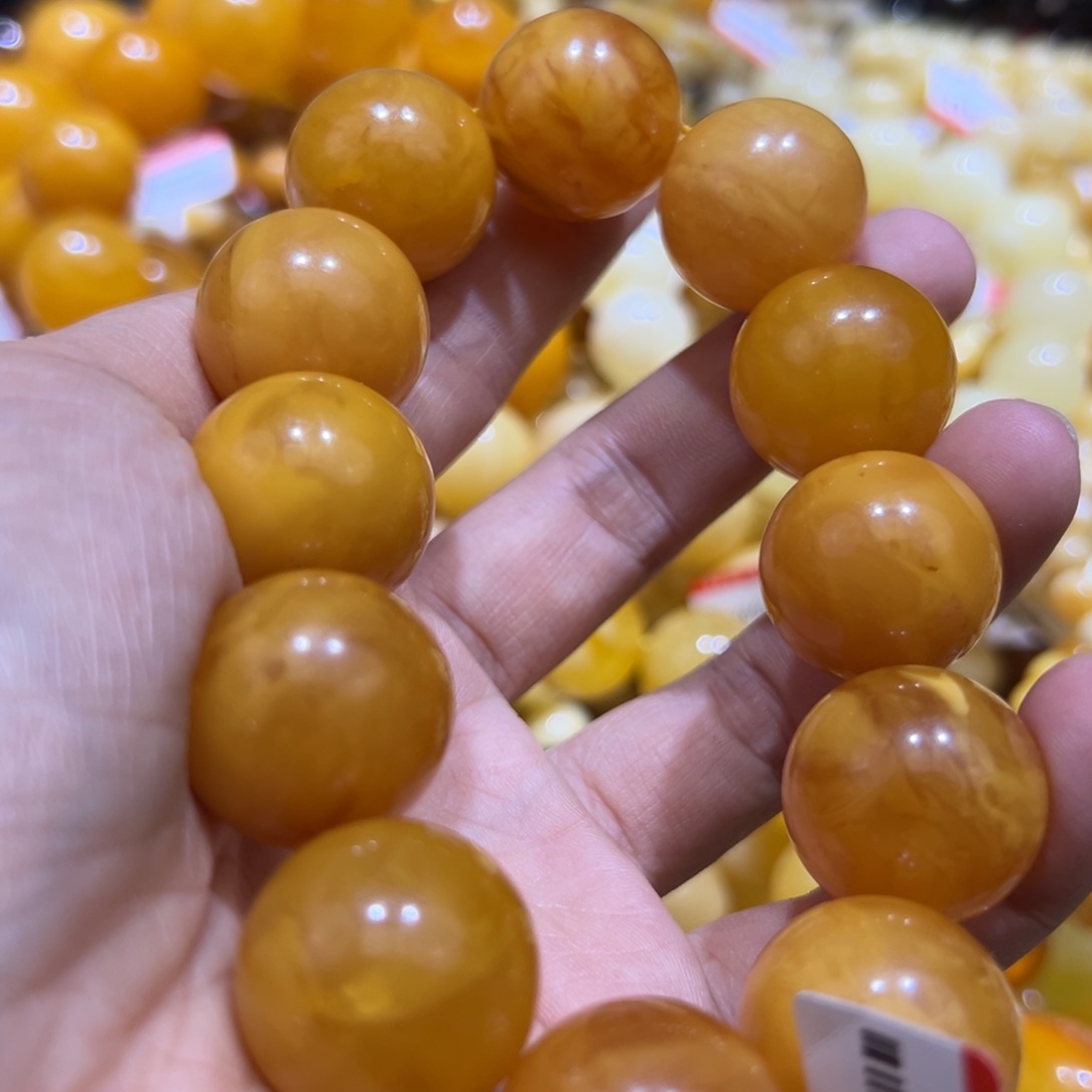 琥珀珠宝奇石未镶嵌