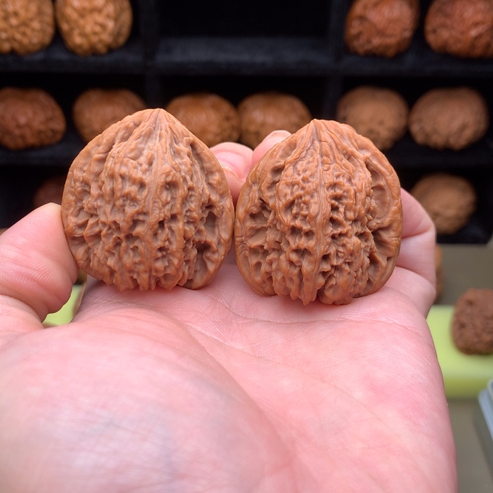 猫***樱文玩核桃吊坠涿鹿凹底36