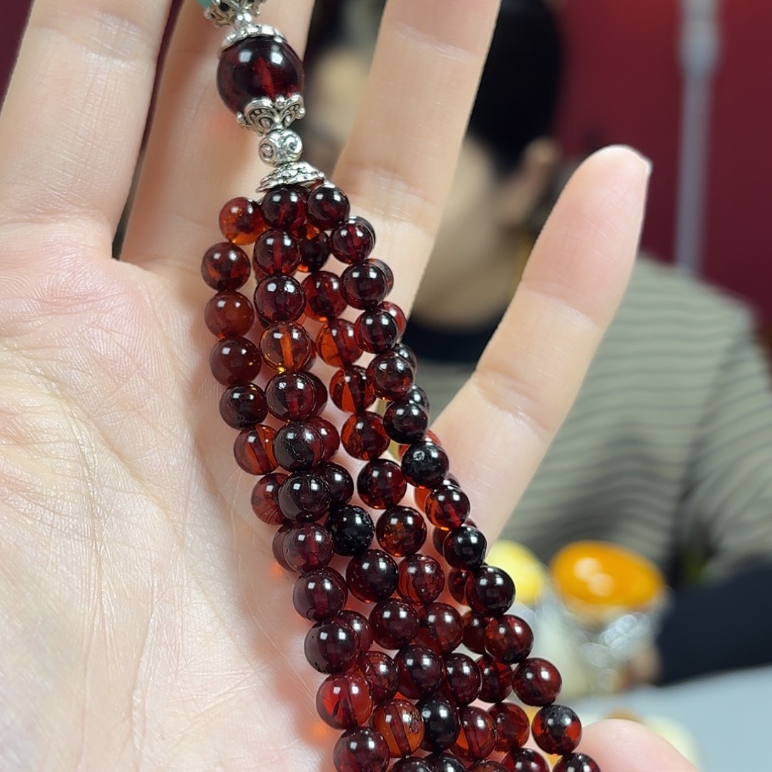 琥珀未镶嵌颈饰吊坠