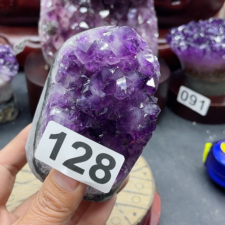 水晶大型摆件（非配饰）未镶嵌