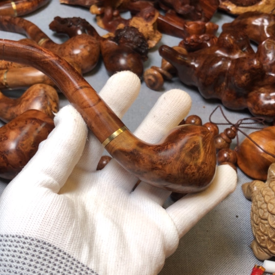 【闪购商品】木麻梨疙瘩火琉璃手把件