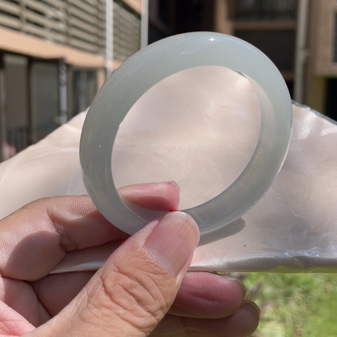 未镶嵌手镯翡翠56.2糯冰晴水胶光