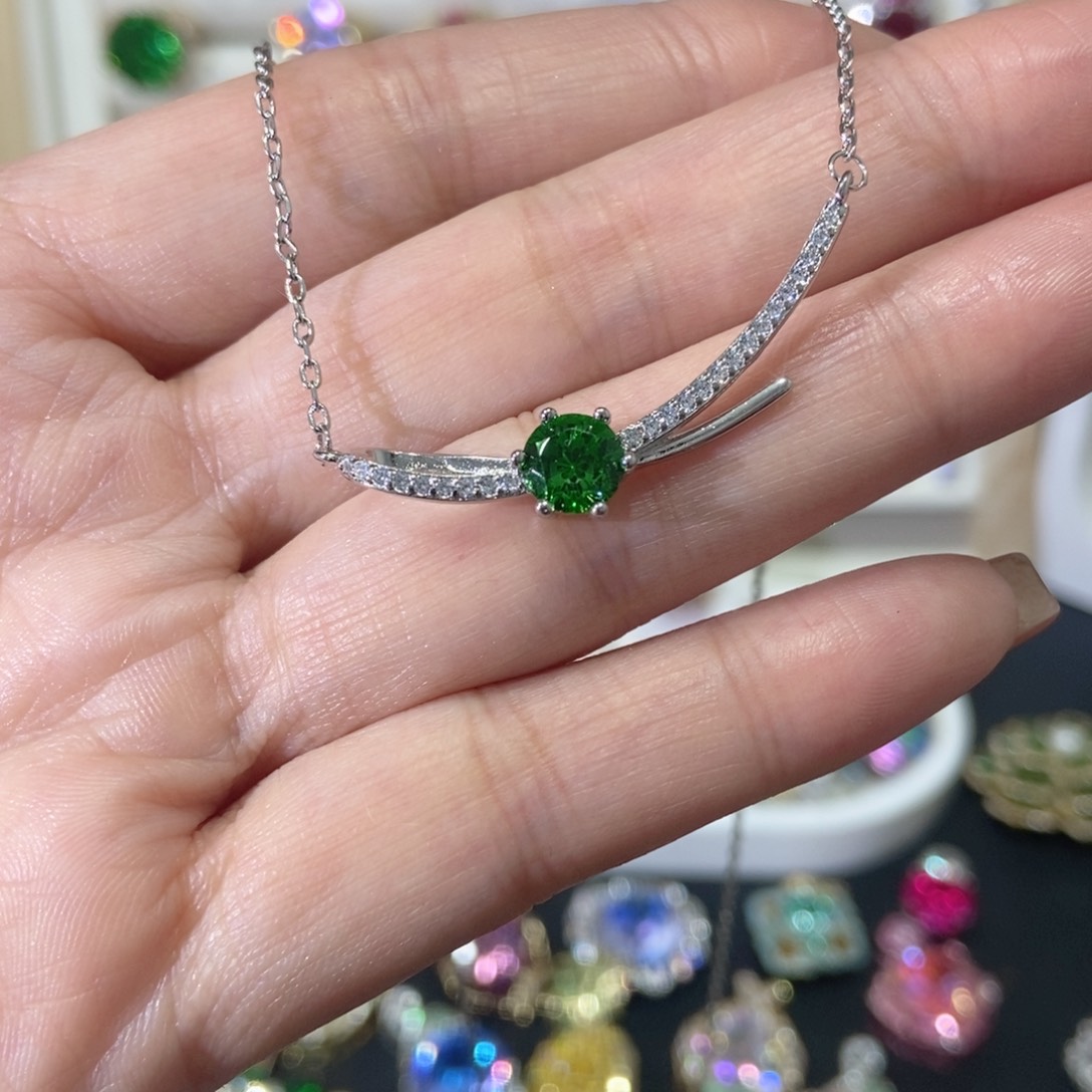 66锆石（处理）项链