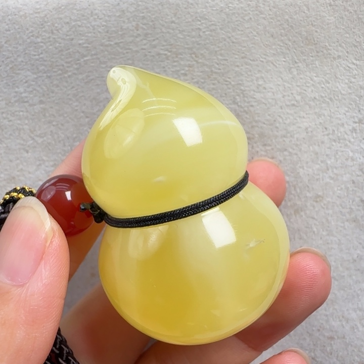 未镶嵌蜜蜡珠宝奇石