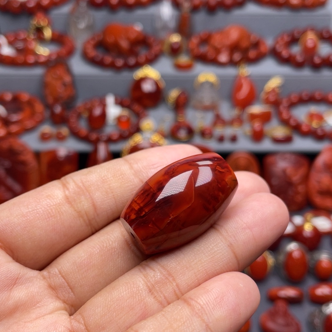 南红玛瑙未镶嵌珠宝奇石桶珠吊坠