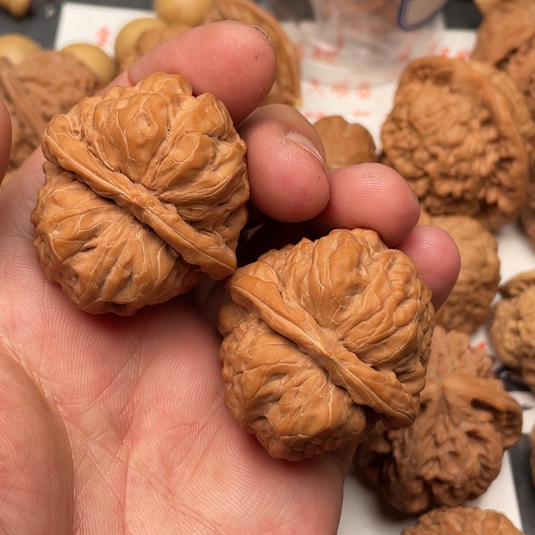 文玩核桃吊坠乌*妹蛤蟆