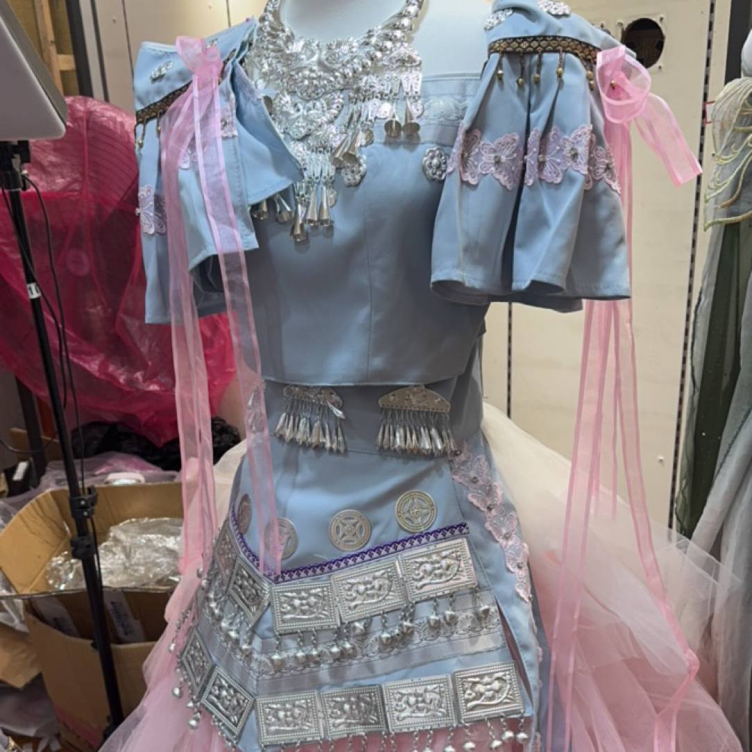 苗疆少女清新民族风服装夏季旅拍摄影写真服饰