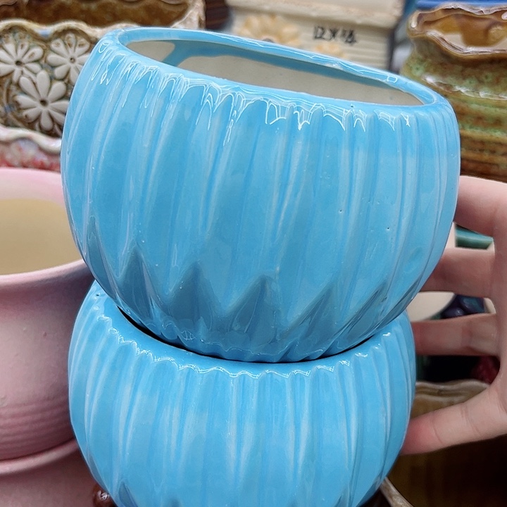 多肉绿植陶瓷花盆9.9包邮，有孔