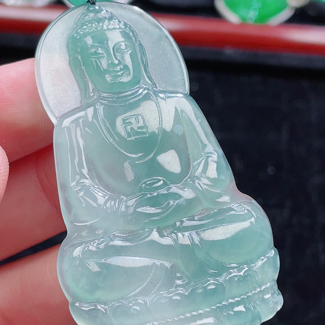 翡翠颈饰未镶嵌18，