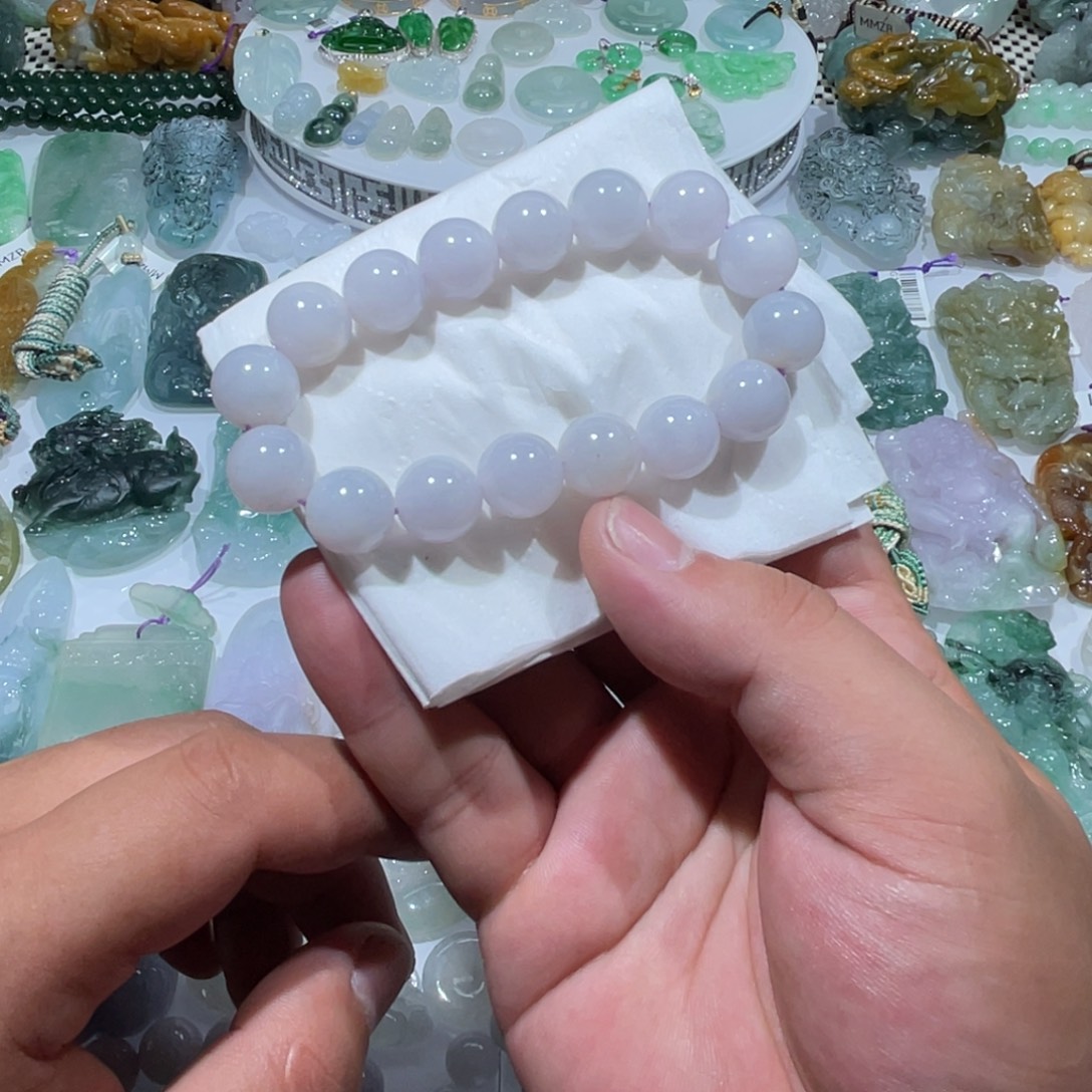 颈饰未镶嵌翡翠天然