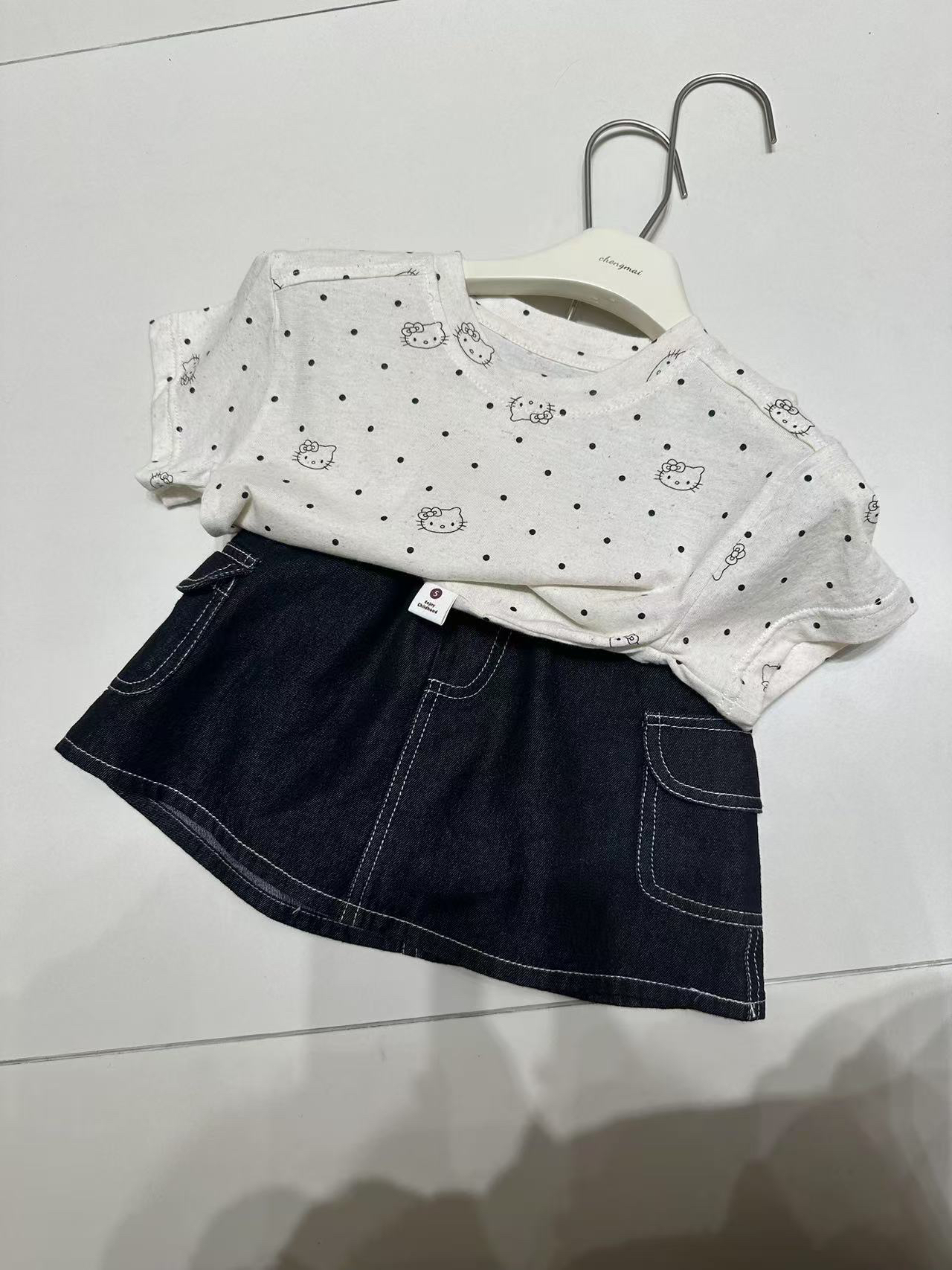 夏季透气满印波点KT猫可爱T恤