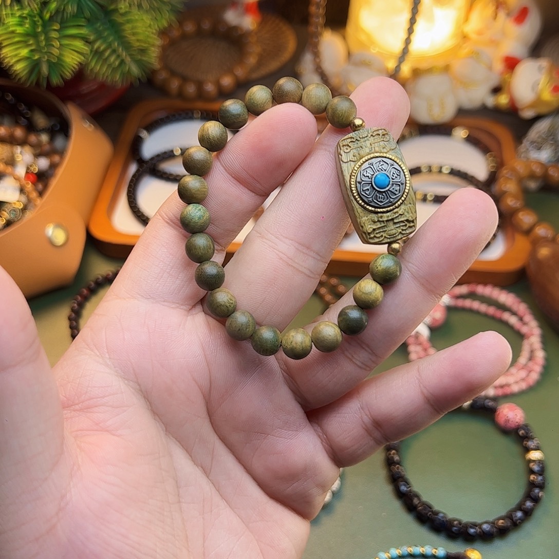 手串/手链维腊木（绿檀）