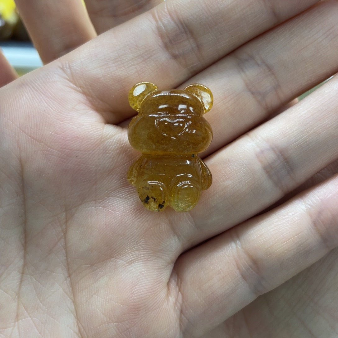 未镶嵌琥珀裸石3.2克爆闪小熊