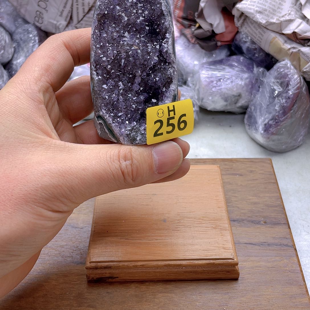 紫晶大型摆件（非配饰）未镶嵌