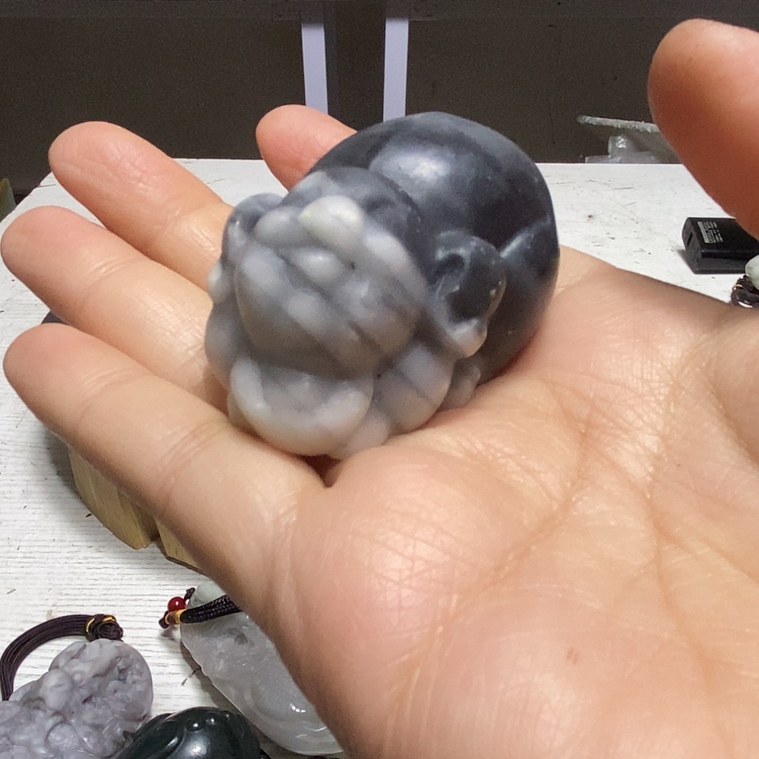 玉玉未镶嵌居家办公