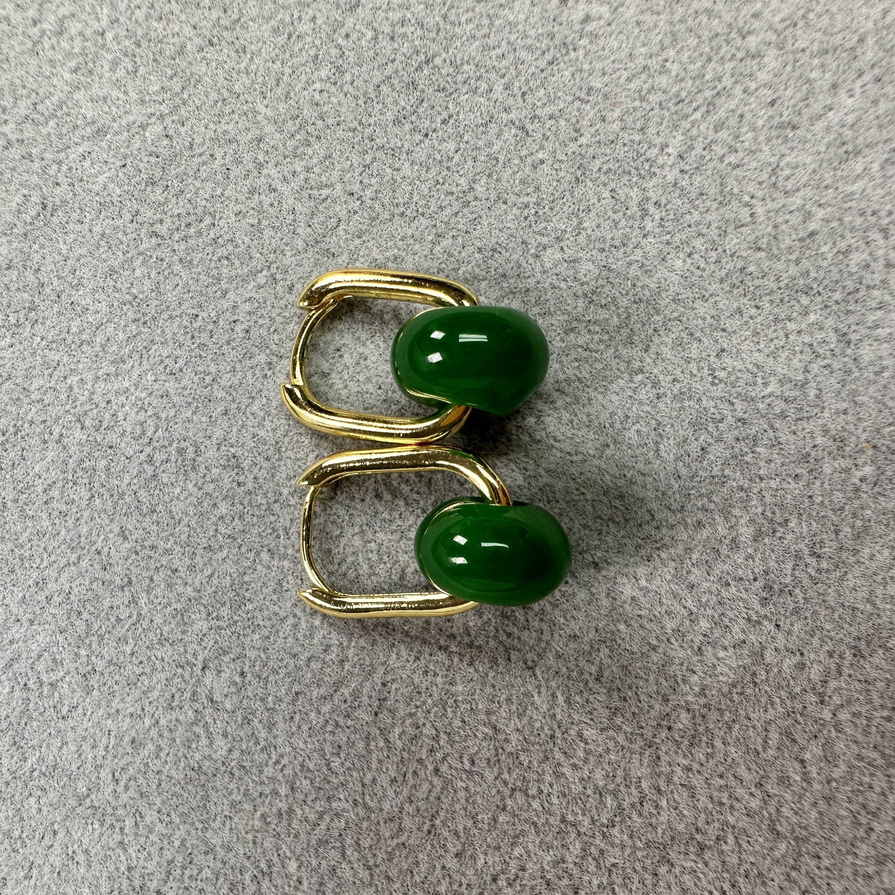 老坑绿色面包扣耳坠