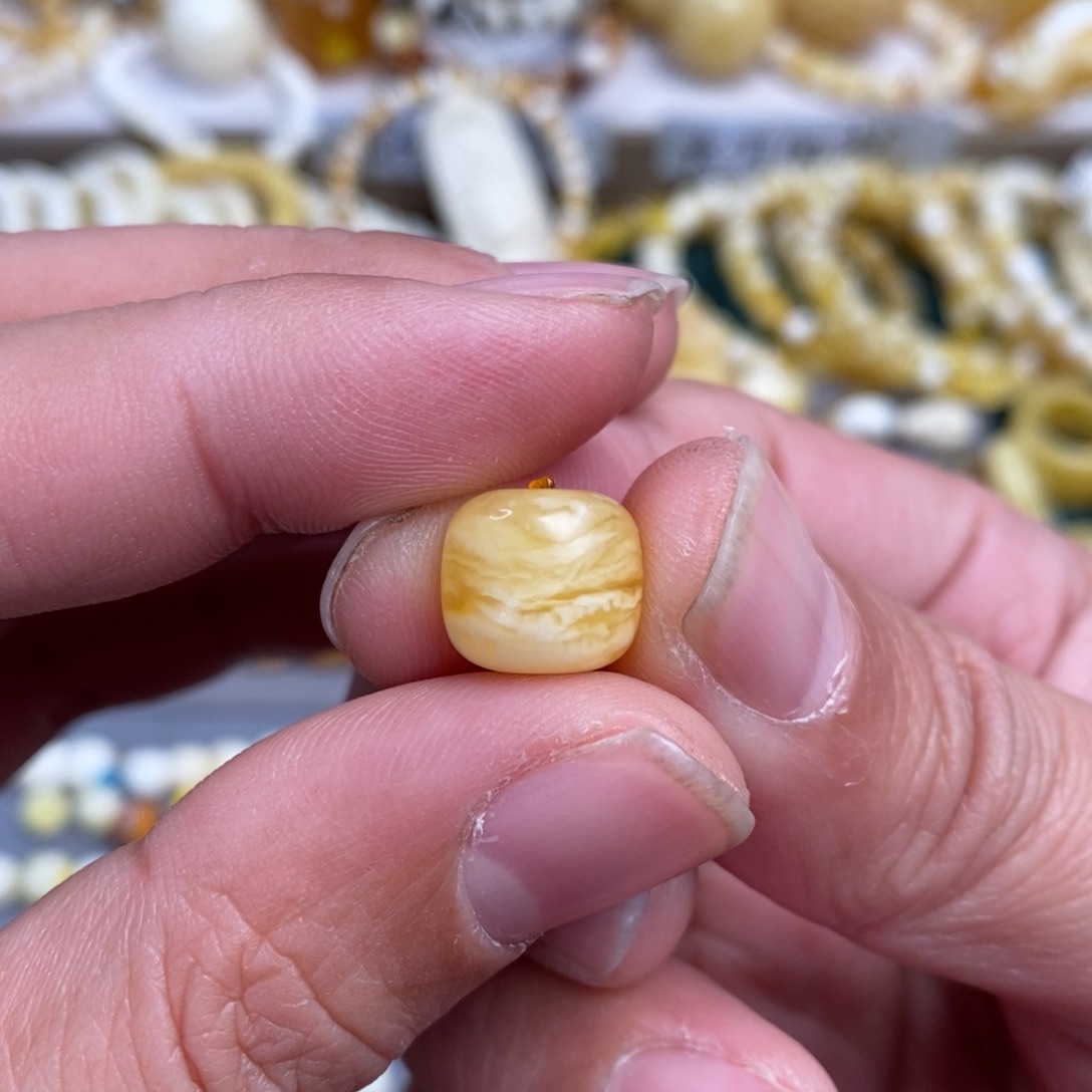 琥珀裸石未镶嵌12mm虎皮纹老型