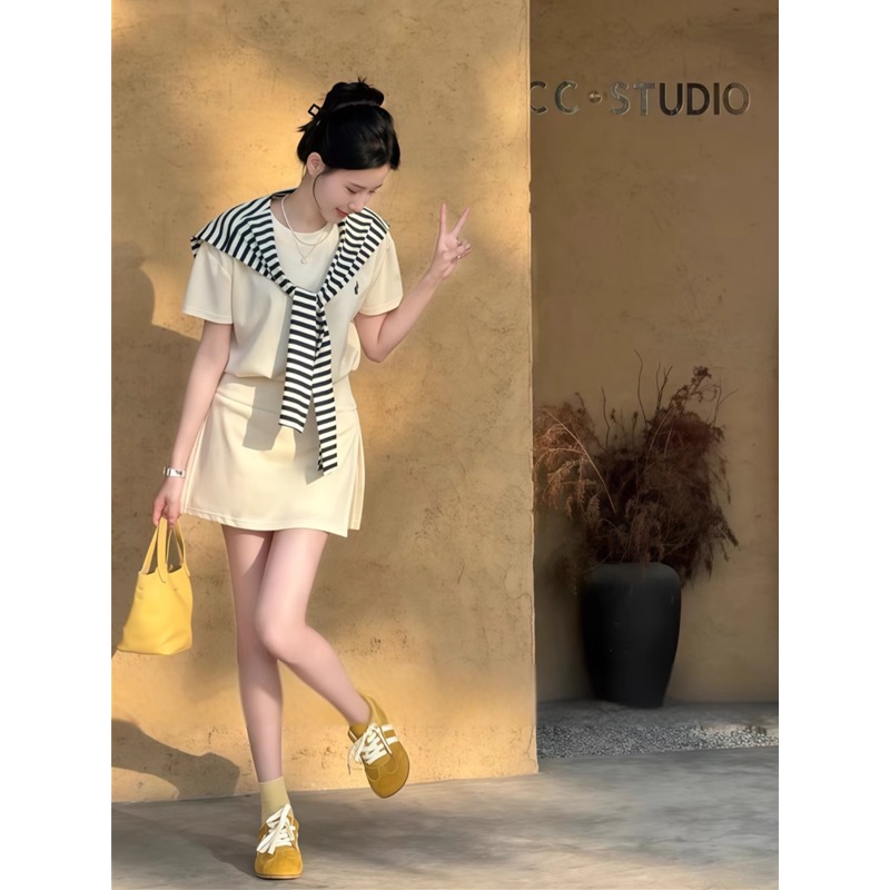 盐系运动服套装女夏季韩系时尚减龄显瘦短袖短裙半身裙休闲三件套