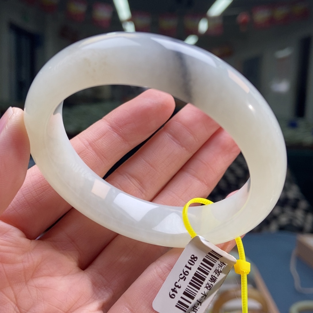 和田玉手镯未镶嵌54.5