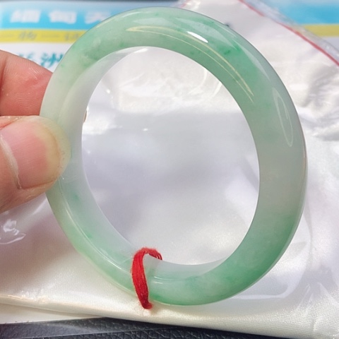 翡翠手镯未镶嵌0383号