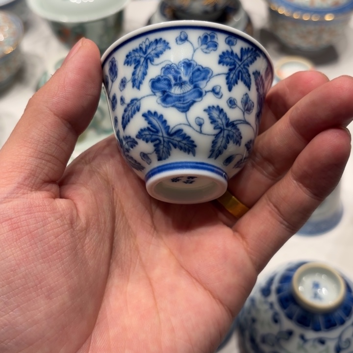 景德镇陶瓷杯子的