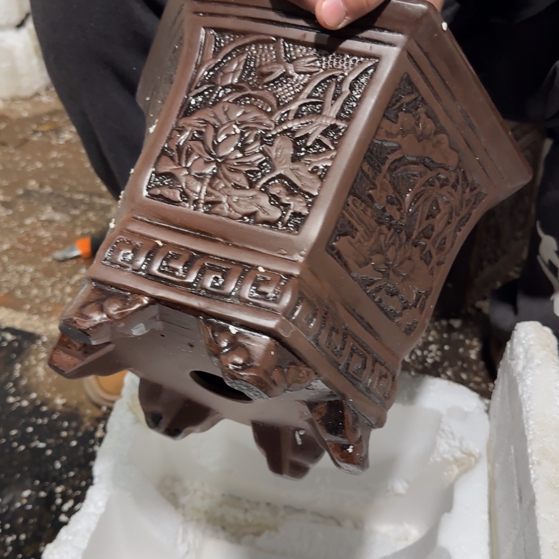 花盆紫砂瑕疵也是