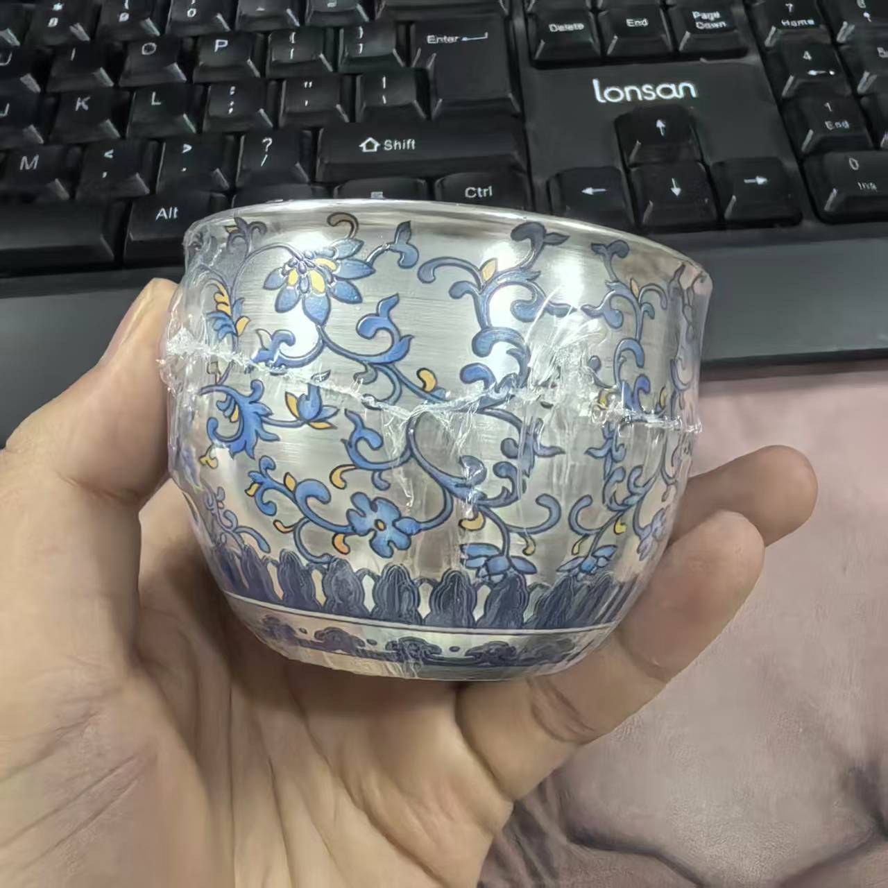 B1086缠枝莲999鎏银黄蓝相间缠枝莲钟鼓杯 JD3016-1