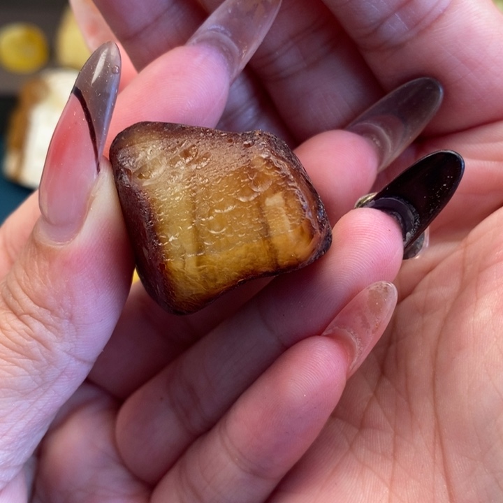 定制琥珀未镶嵌蜜蜡