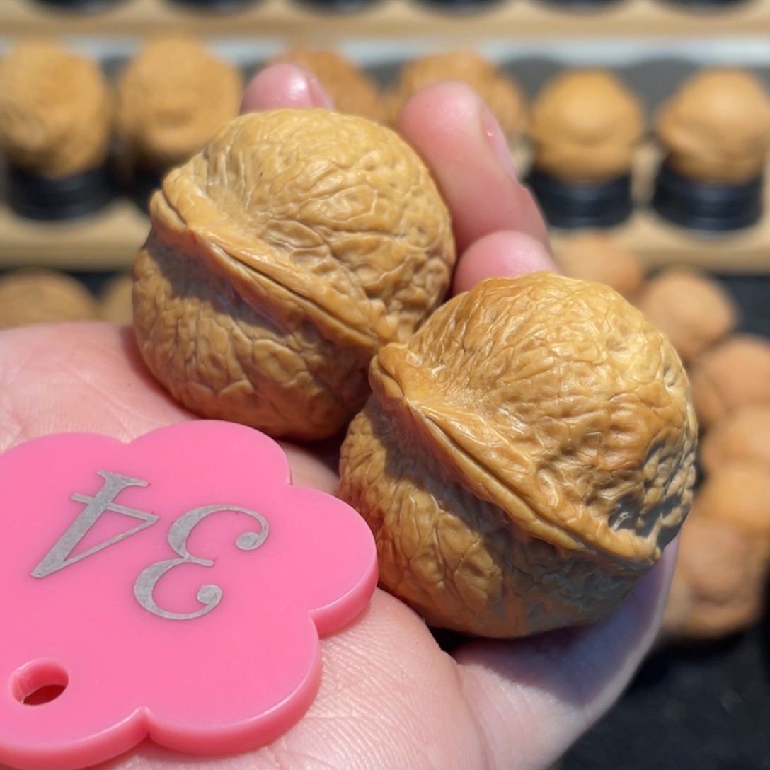 胖橘蛇皮球微彩33。  
